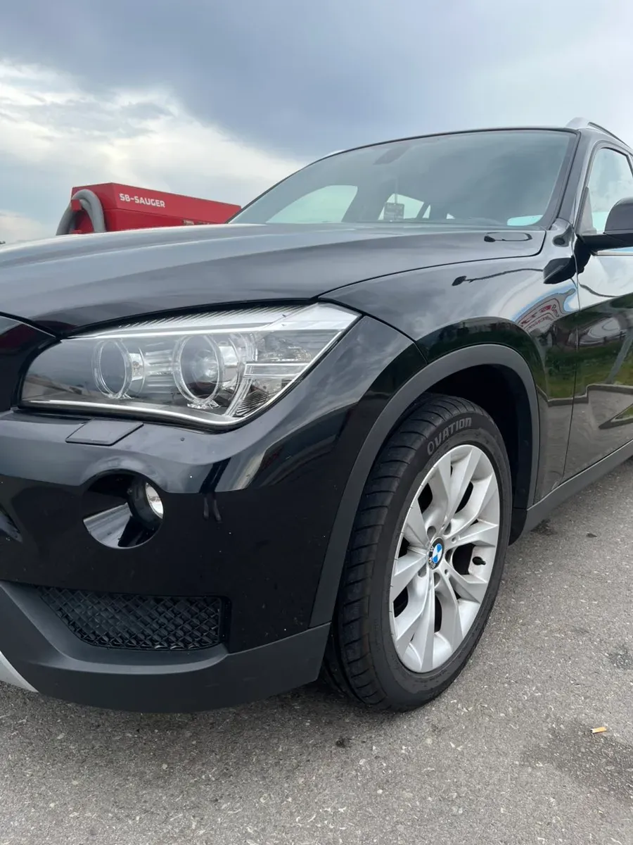 BMW X1 2012 photo 3