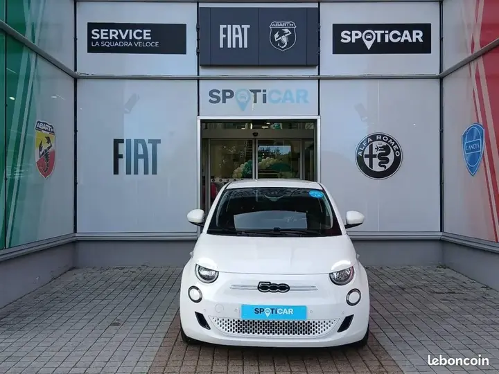 Fiat 500 2023 photo 2