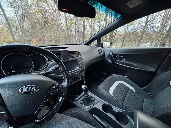 Kia Ceed 2016 photo 3