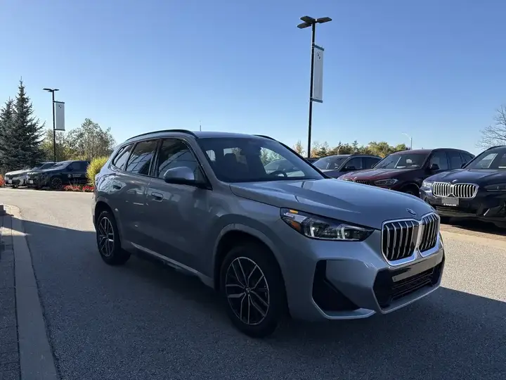 BMW X1 2027 photo 3