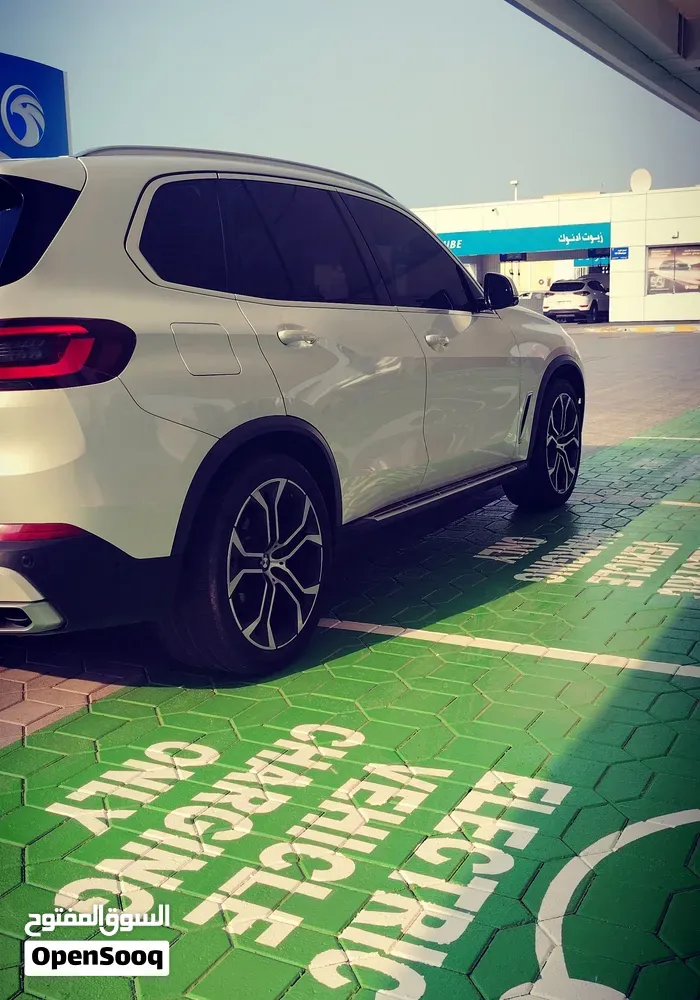 BMW X5 2021 photo 4