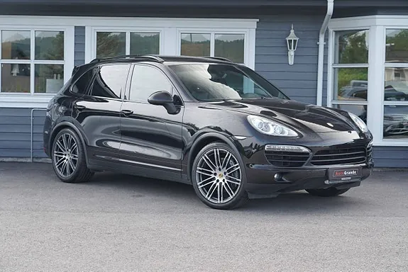 Porsche Cayenne 2013 photo 3
