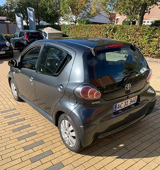Toyota Aygo 2010 photo 4