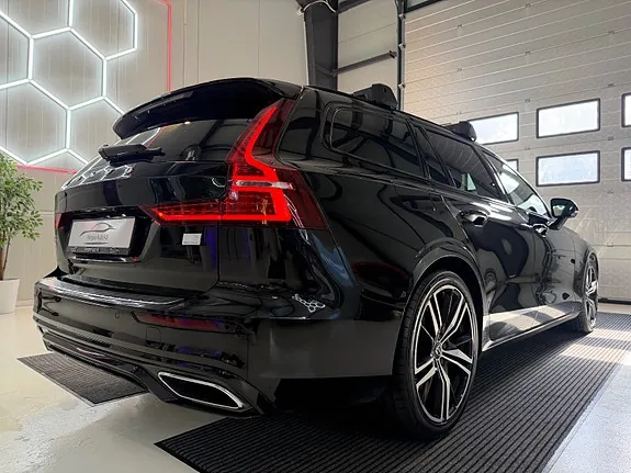 Volvo V60 2021 photo 5