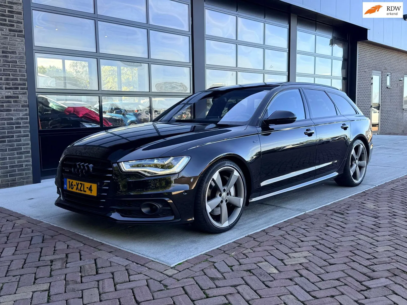 Audi A6 Avant