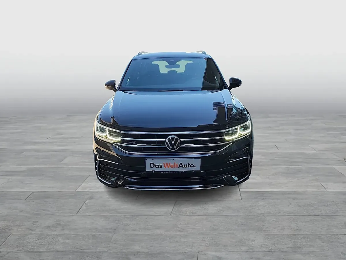 Volkswagen Tiguan 2023 photo 2