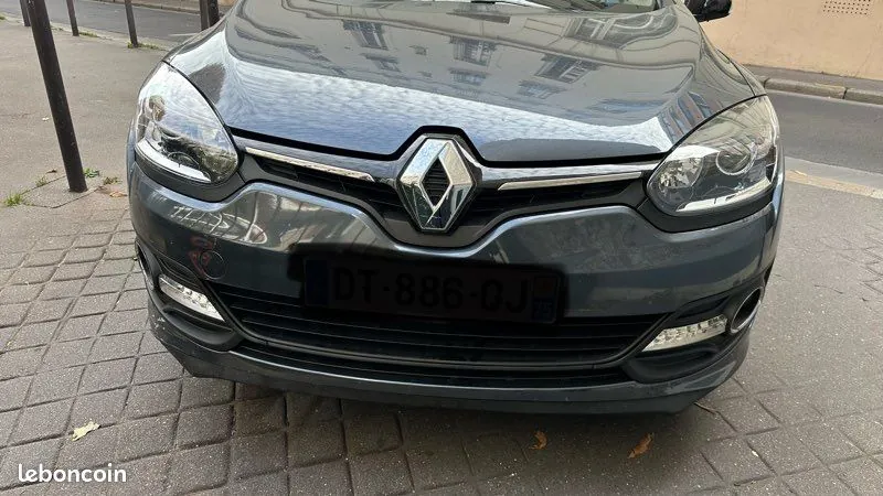Renault Megane 2015 photo 2