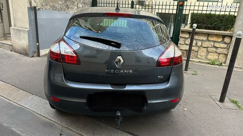 Renault Megane 2015 photo 3
