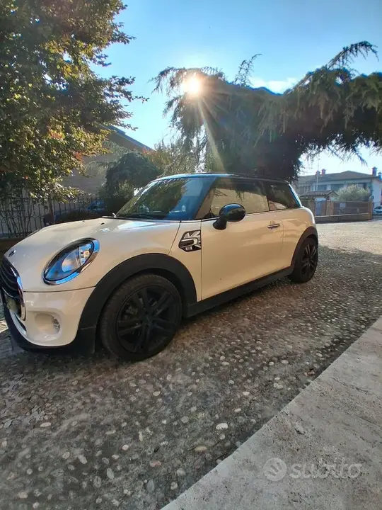 Mini Cooper 2012 photo 3