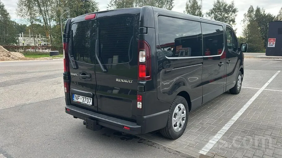 Renault Trafic 2022 photo 4