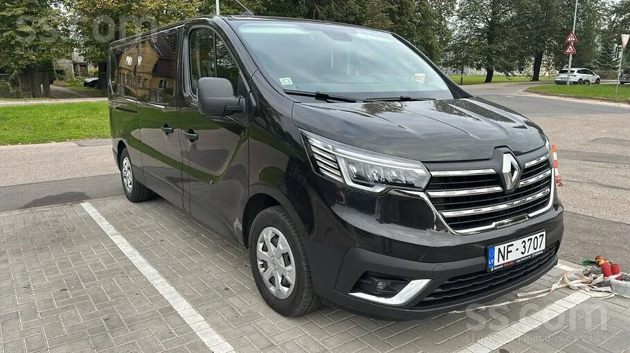 Renault Trafic 2022 photo 2