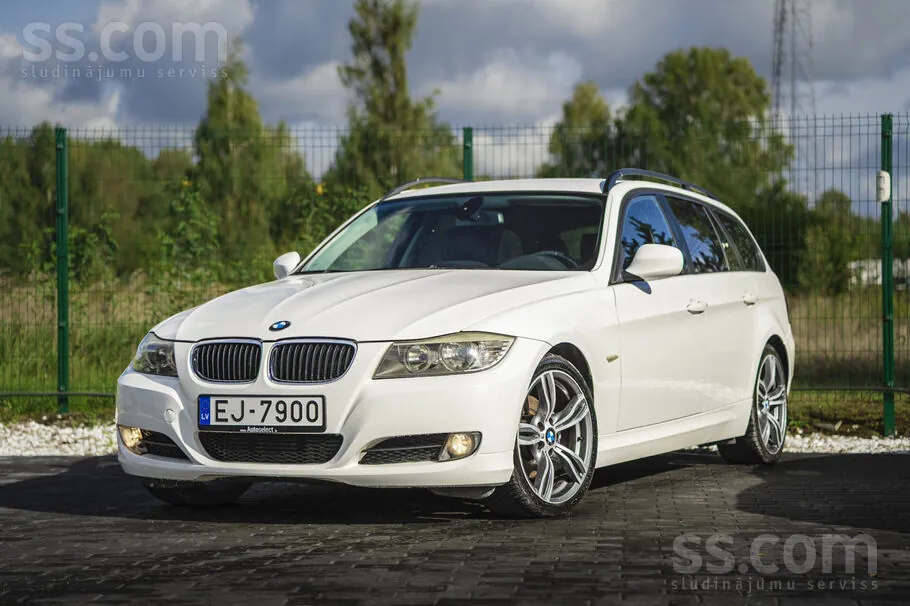 BMW 320