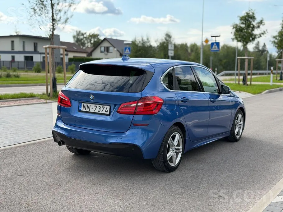 BMW 216D 2015 photo 4