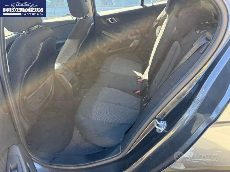 BMW 1 Series 2021 photo 4