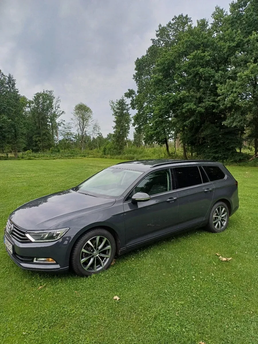 Volkswagen Passat 2017 photo 2