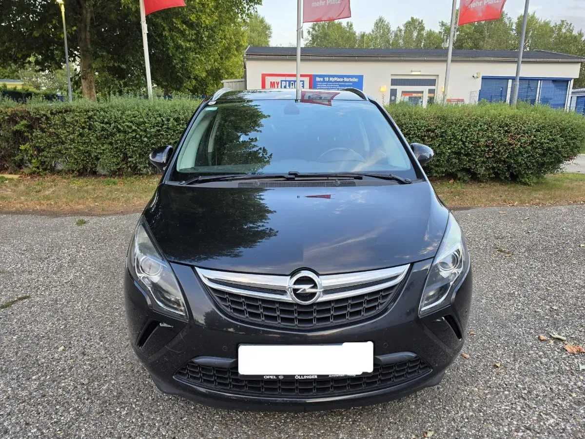 Opel Zafira 2012 photo 3