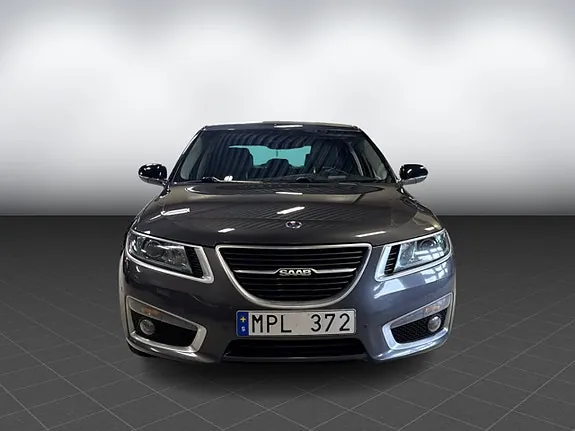 Saab 9-5 2011 photo 2