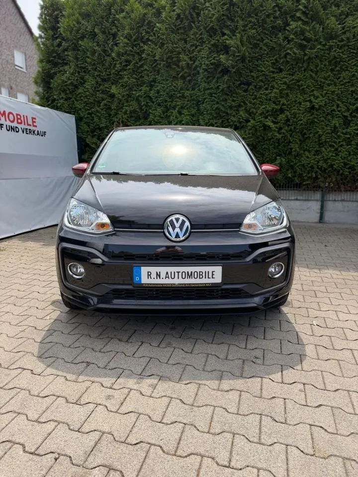 Volkswagen Up