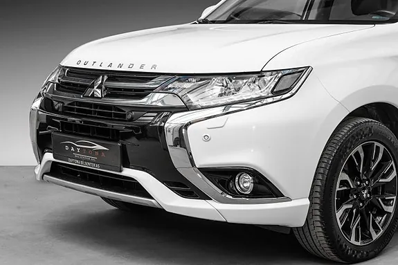 Mitsubishi Outlander 2017 photo 3