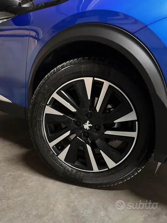 Peugeot 2008 2021 photo 3