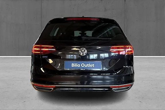 Volkswagen Passat 2018 photo 5