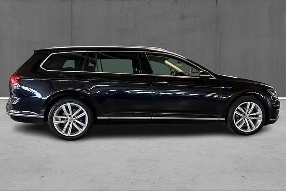 Volkswagen Passat 2018 photo 3