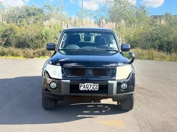 Mitsubishi Pajero 2009 photo 4