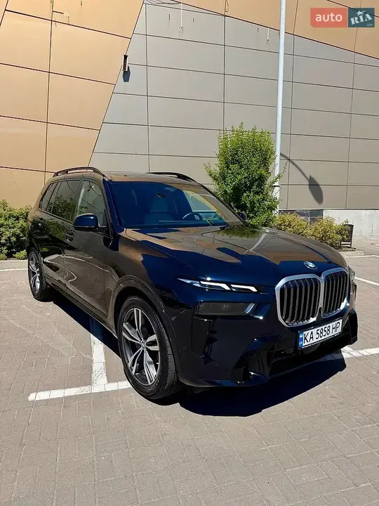 BMW X7