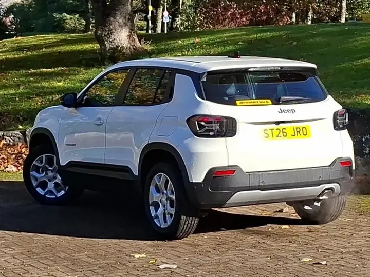 Jeep Avenger 2026 photo 2