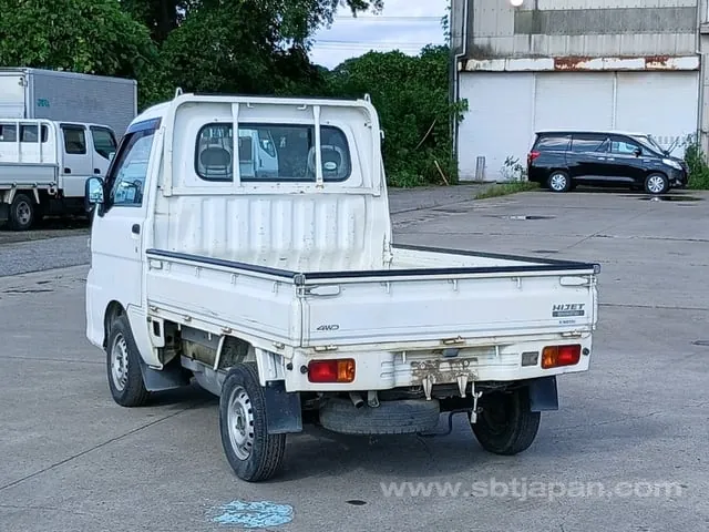Daihatsu Hijet 2010 photo 5