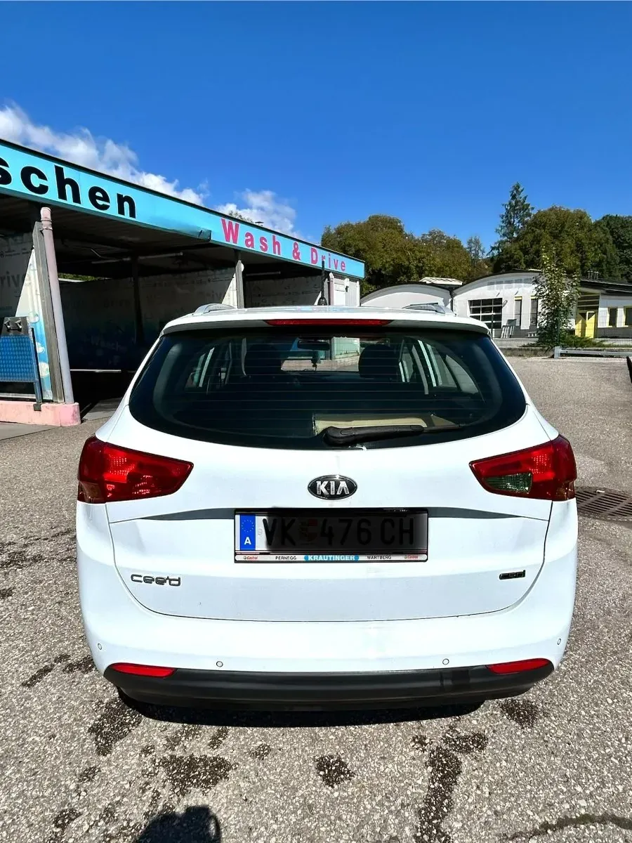 Kia Ceed 2013 photo 3