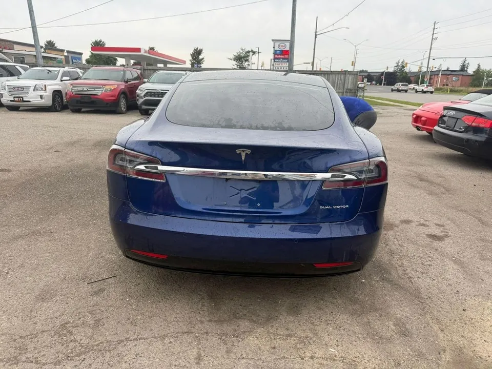 Tesla Model S 2020 photo 4