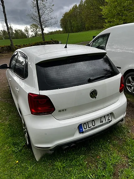 Volkswagen Polo 2011 photo 4