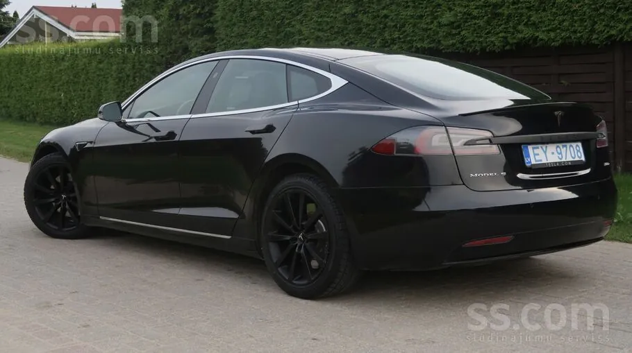 Tesla S100D 2018 photo 4