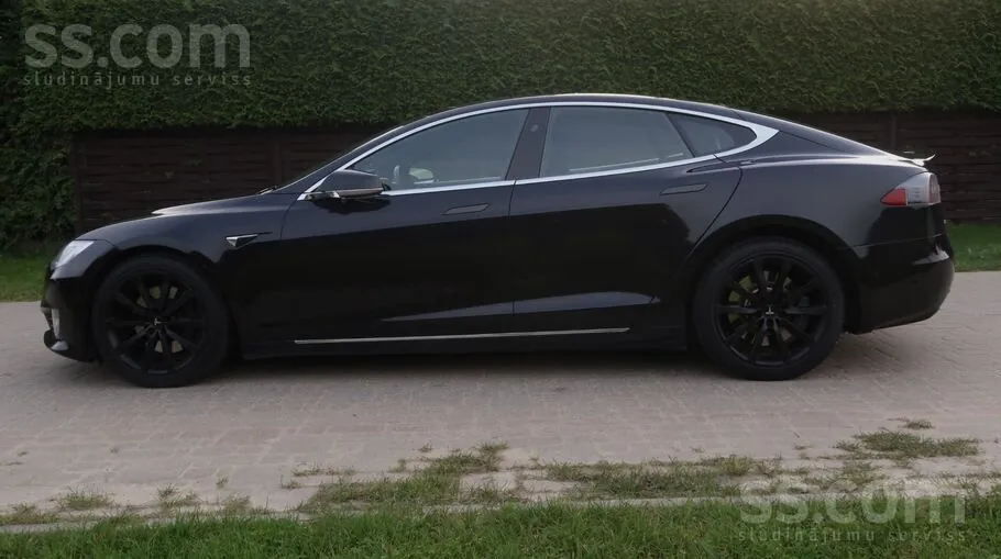 Tesla S100D 2018 photo 3