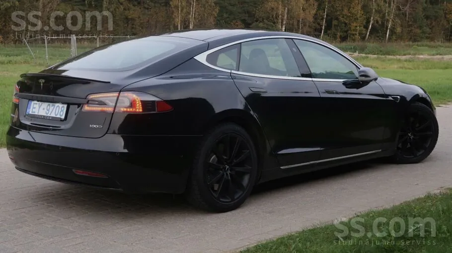 Tesla S100D 2018 photo 5