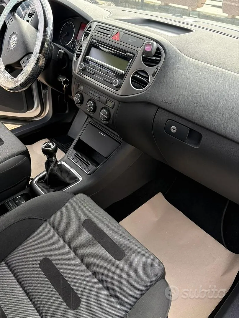 Volkswagen Tiguan 2009 photo 5