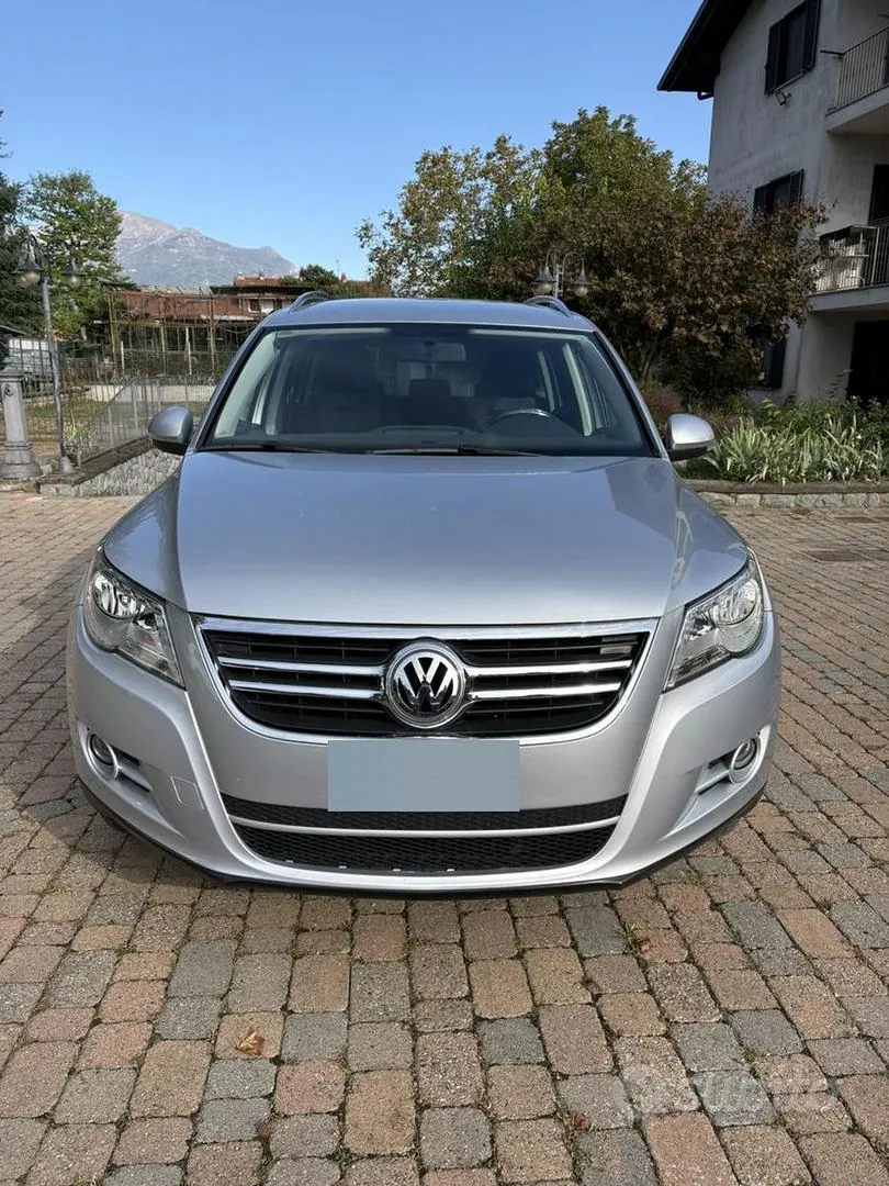 Volkswagen Tiguan 2009 photo 2