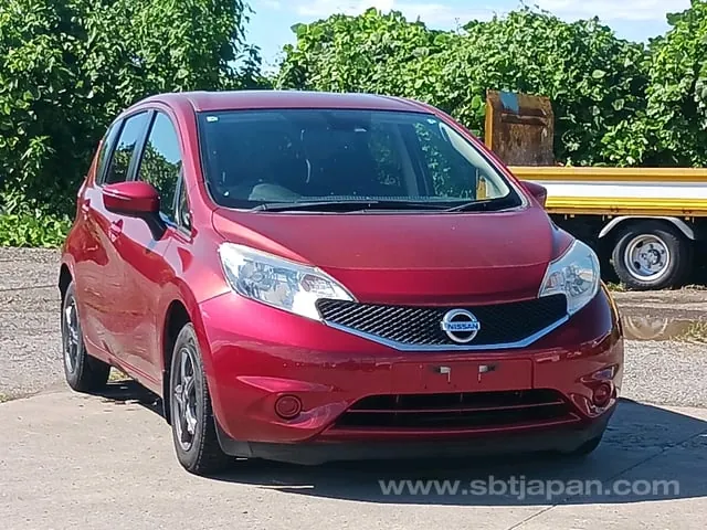 Nissan Note X