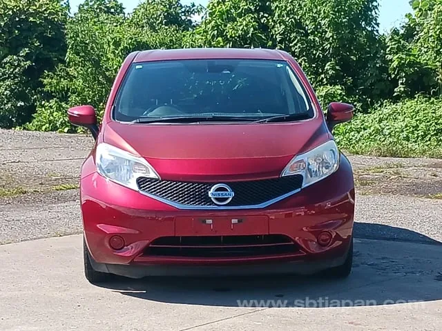 Nissan Note X 2015 photo 2