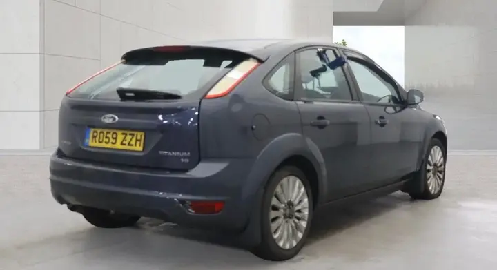 Ford Focus 2009 photo 4