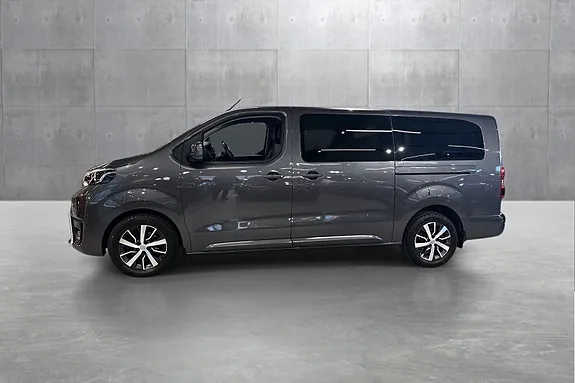 Toyota Proace Verso 2023 photo 2