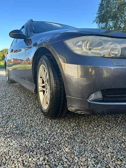 BMW 320D 2008 photo 4