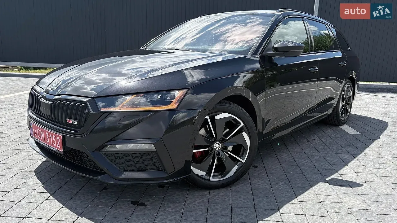 Skoda Octavia 2021 photo 2
