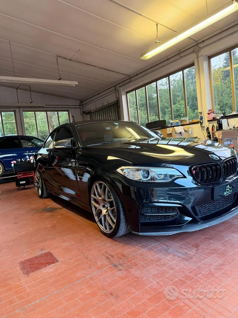 BMW M235I 2017 photo 2