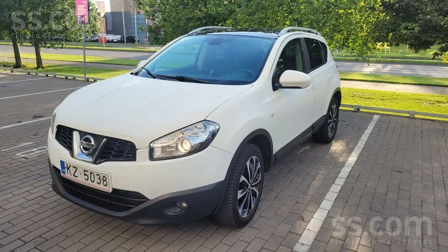 Nissan Qashqai 2011 photo 2