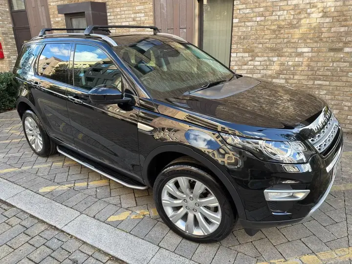 Land Rover Discovery Sport 2019 photo 4
