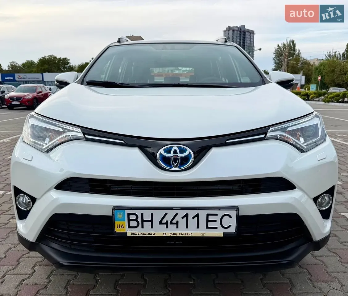 Toyota Rav4 2017 photo 4