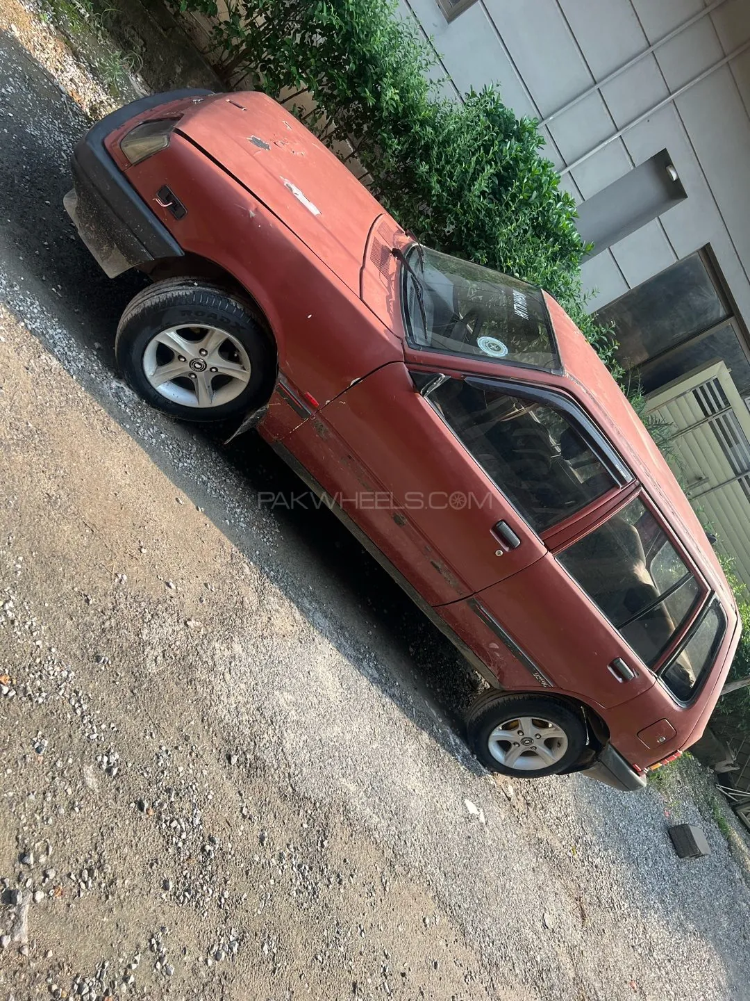 Suzuki Khyber