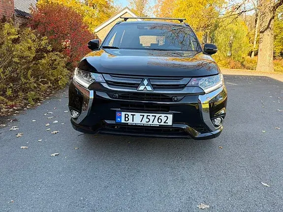 Mitsubishi Outlander 2018 photo 3
